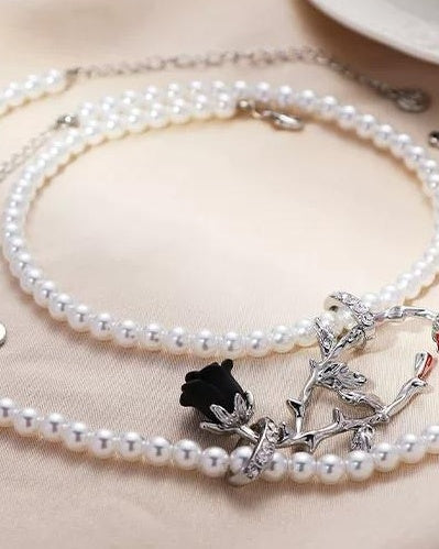 Dark Night Rose Pearl Necklace