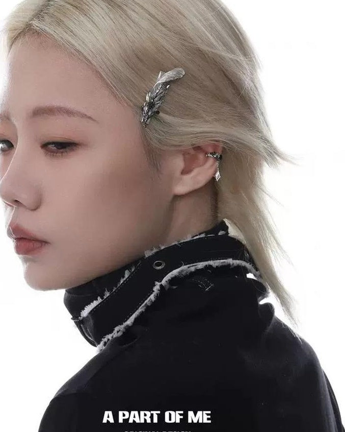 Feather Drop Ear Clips